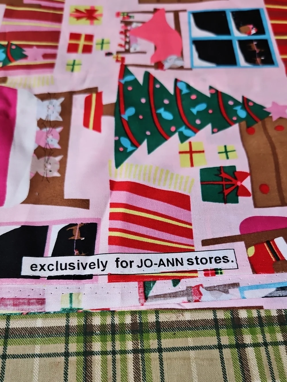 Vintage Holiday Home Cotton Fabric - Pink Christmas Tree & Gifts Print 2.5 Yards